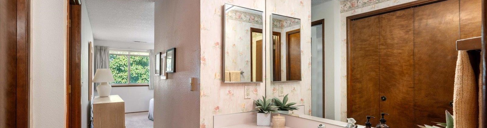 Spengler St, Richland, Washington 99352, 1 Bedroom Bedrooms, 0 ,1 BathroomBathrooms,Condos/townhomes,For Sale,Spengler St,0,288491