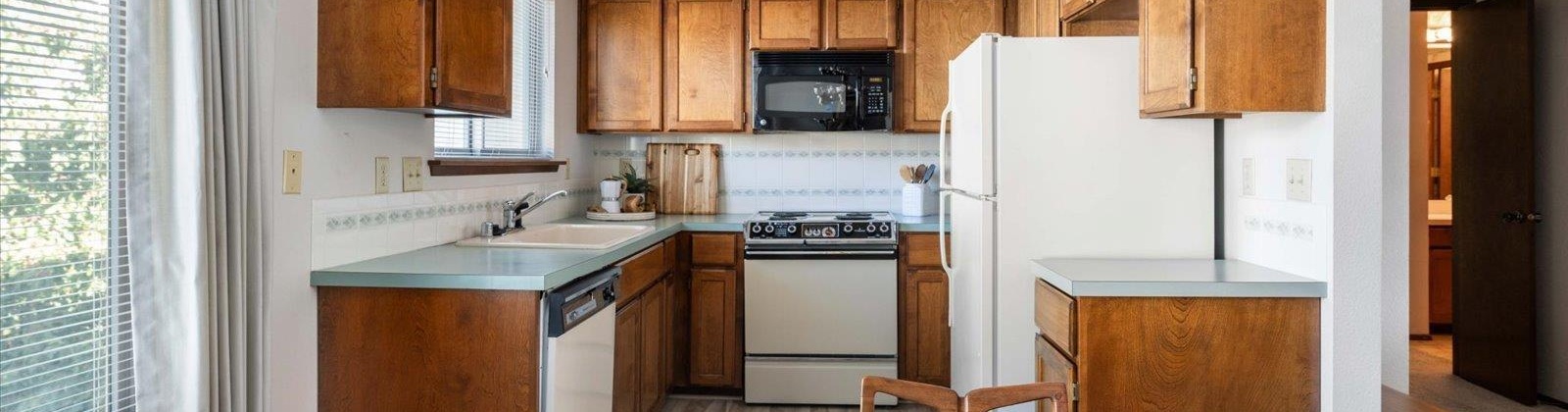 Spengler St, Richland, Washington 99352, 1 Bedroom Bedrooms, 0 ,1 BathroomBathrooms,Condos/townhomes,For Sale,Spengler St,0,288491