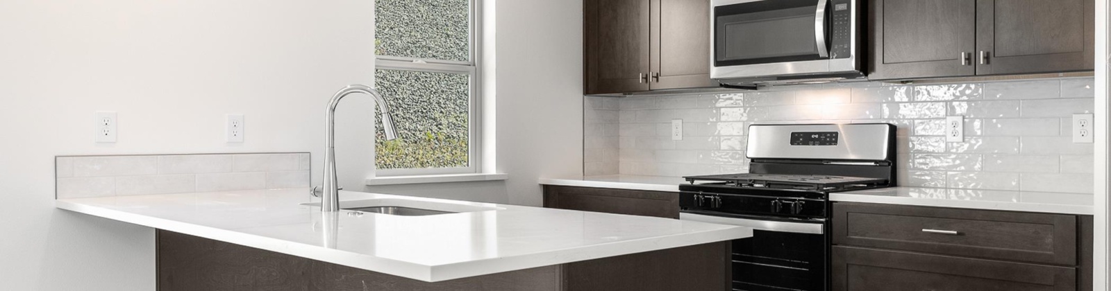 30th Pl, Kennewick, Washington 99338, 3 Bedrooms Bedrooms, 0 ,2 BathroomsBathrooms,Houses,For Sale,30th Pl,0,288502