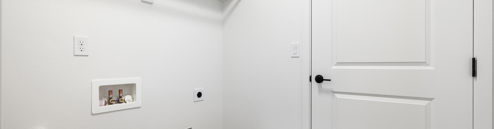 30th Pl, Kennewick, Washington 99338, 3 Bedrooms Bedrooms, 0 ,2 BathroomsBathrooms,Houses,For Sale,30th Pl,0,288502