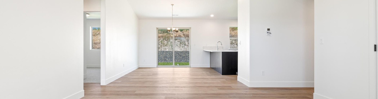 30th Pl, Kennewick, Washington 99338, 3 Bedrooms Bedrooms, 0 ,2 BathroomsBathrooms,Houses,For Sale,30th Pl,0,288502