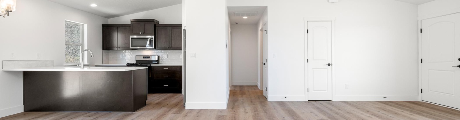 30th Pl, Kennewick, Washington 99338, 3 Bedrooms Bedrooms, 0 ,2 BathroomsBathrooms,Houses,For Sale,30th Pl,0,288502