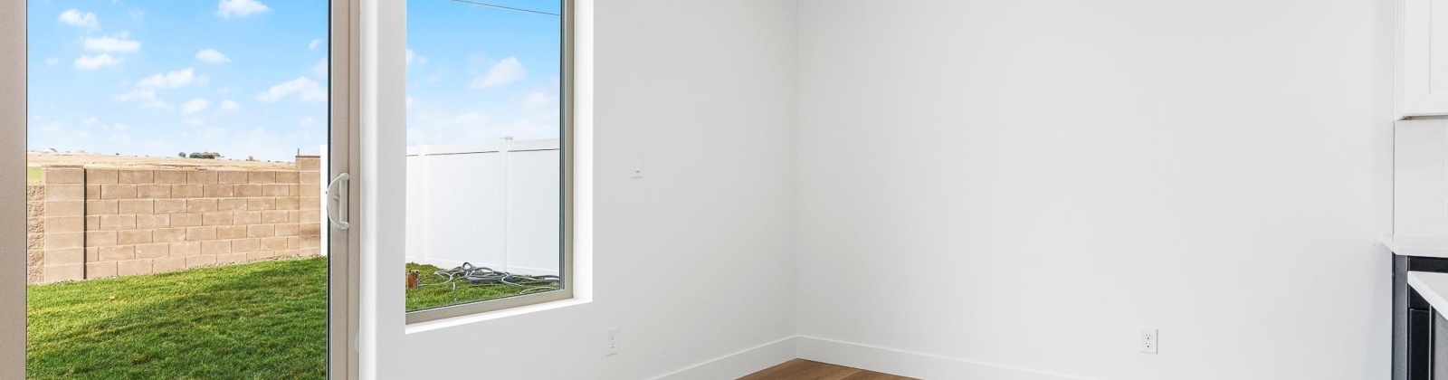 Grapevine Ct, West Richland, Washington 99353, 3 Bedrooms Bedrooms, 0 ,3 BathroomsBathrooms,Condos/townhomes,For Sale,Grapevine Ct,0,288501