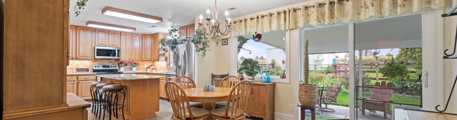 Sunset Dr, Burbank, Washington 99323, 4 Bedrooms Bedrooms, 0 ,2 BathroomsBathrooms,Houses,For Sale,Sunset Dr,0,287510