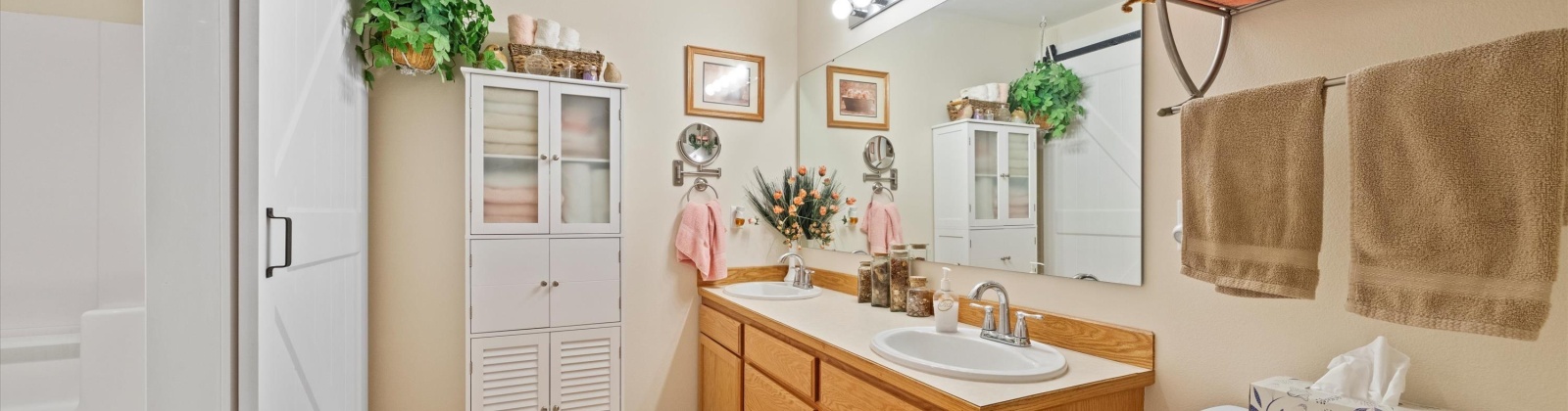 Sunset Dr, Burbank, Washington 99323, 4 Bedrooms Bedrooms, 0 ,2 BathroomsBathrooms,Houses,For Sale,Sunset Dr,0,287510