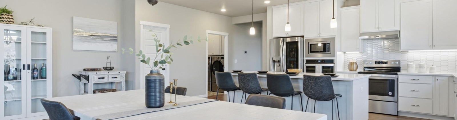 Annapurna Ave, West Richland, Washington 99353, 4 Bedrooms Bedrooms, 0 ,2 BathroomsBathrooms,Houses,For Sale,Annapurna Ave,0,288517