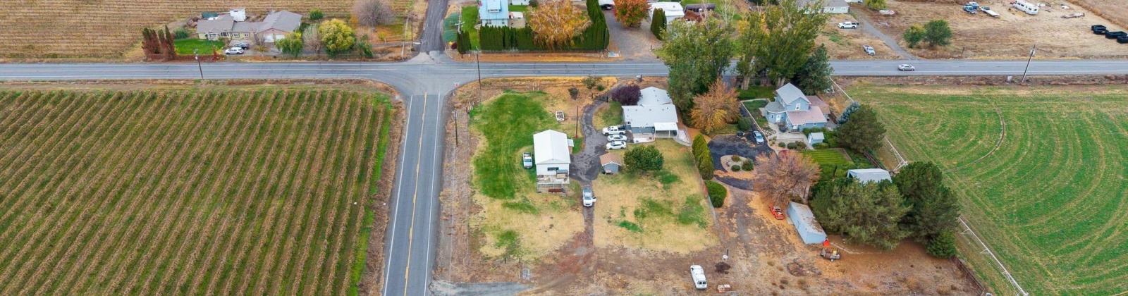 Sunnyside Mabton Rd, Sunnyside, Washington 98944, 4 Bedrooms Bedrooms, 0 ,2 BathroomsBathrooms,Houses,For Sale,Sunnyside Mabton Rd,0,288515