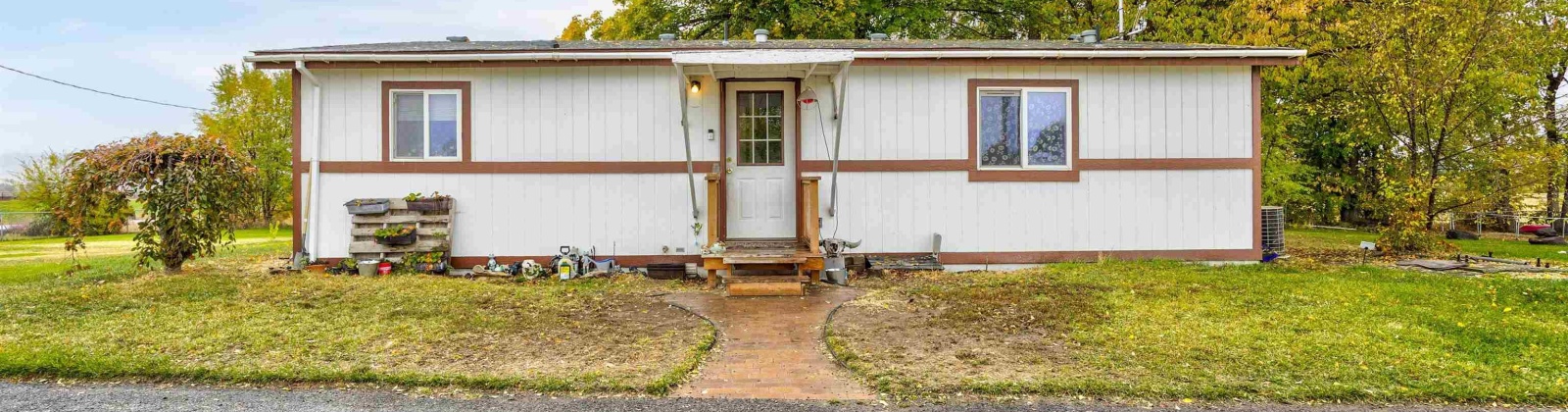 Griffin Road, Prosser, Washington 99350, 3 Bedrooms Bedrooms, 0 ,2 BathroomsBathrooms,Manufactured Homes,For Sale,Griffin Road,0,288512