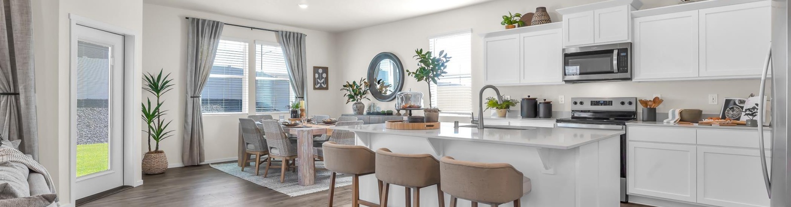 Road 115, Pasco, Washington 99301, 4 Bedrooms Bedrooms, 0 ,3 BathroomsBathrooms,Houses,For Sale,Road 115,0,288525