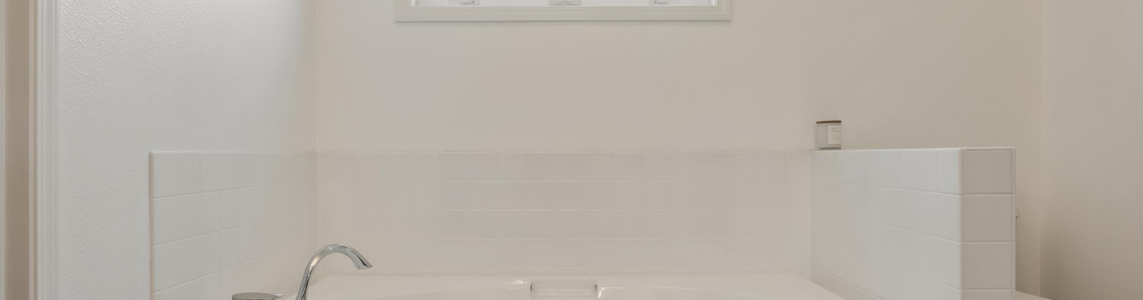 Meadow View Ct, Pasco, Washington 99301, 3 Bedrooms Bedrooms, 0 ,2 BathroomsBathrooms,Houses,For Sale,Meadow View Ct,0,288522