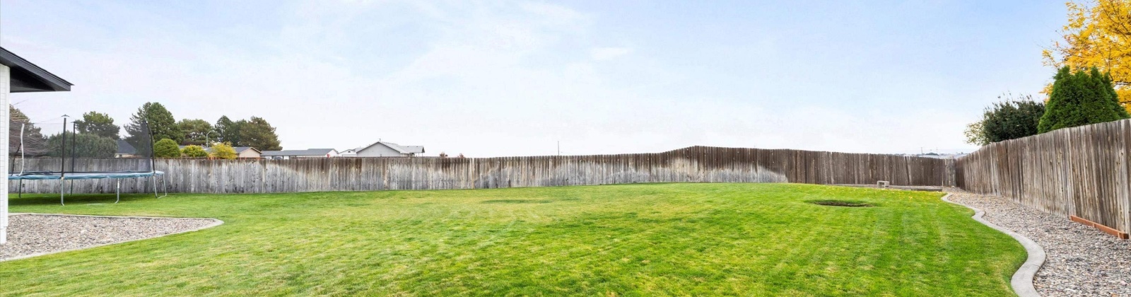 Meadow View Ct, Pasco, Washington 99301, 3 Bedrooms Bedrooms, 0 ,2 BathroomsBathrooms,Houses,For Sale,Meadow View Ct,0,288522