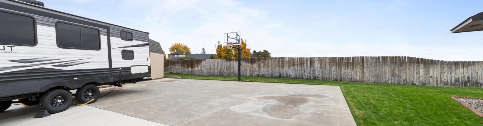 Meadow View Ct, Pasco, Washington 99301, 3 Bedrooms Bedrooms, 0 ,2 BathroomsBathrooms,Houses,For Sale,Meadow View Ct,0,288522