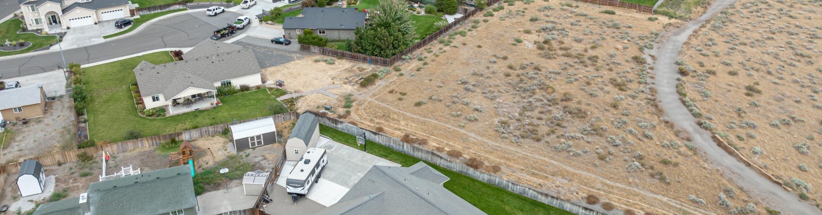 Meadow View Ct, Pasco, Washington 99301, 3 Bedrooms Bedrooms, 0 ,2 BathroomsBathrooms,Houses,For Sale,Meadow View Ct,0,288522