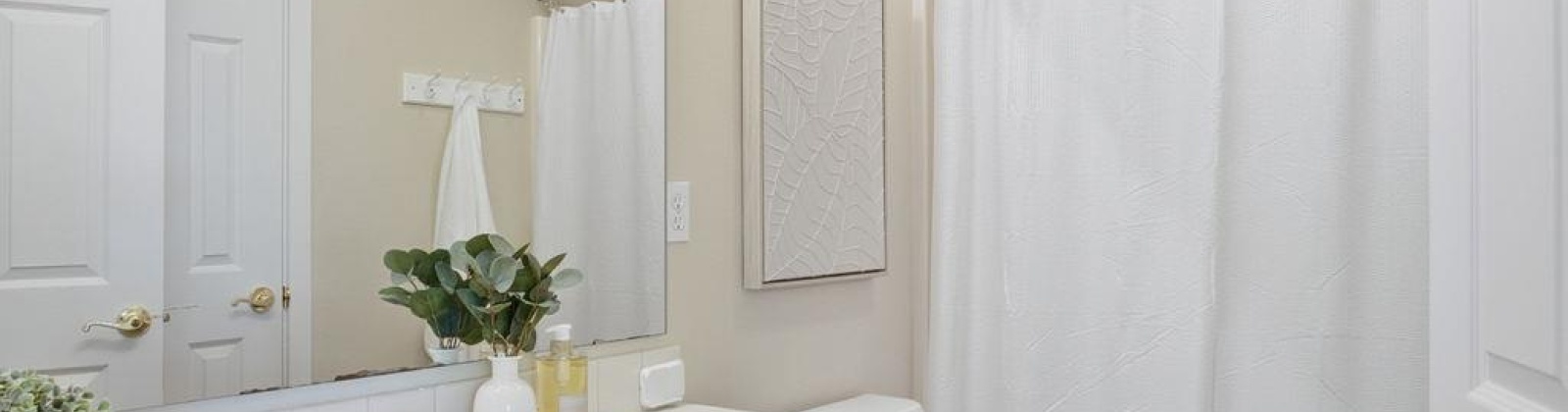 Van Ct, West Richland, Washington 99353, 4 Bedrooms Bedrooms, 0 ,3 BathroomsBathrooms,Houses,For Sale,Van Ct,0,288519