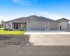 Coulee Vista Drive, Kennewick, Washington 99338, 4 Bedrooms Bedrooms, 0 ,3 BathroomsBathrooms,Houses,For Sale,Coulee Vista Drive,0,288139