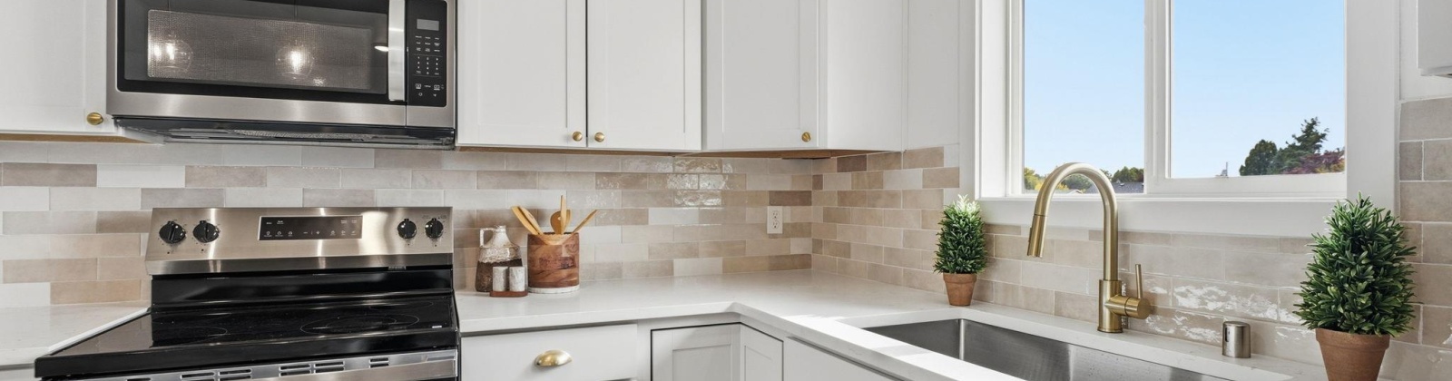 Henry, Pasco, Washington 99301, 4 Bedrooms Bedrooms, 0 ,3 BathroomsBathrooms,Houses,For Sale,Henry,0,288542