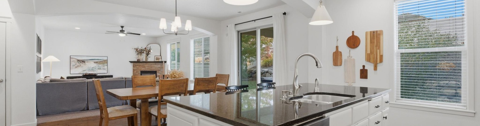 Molly Marie Ave, Richland, Washington 99352, 4 Bedrooms Bedrooms, 0 ,3 BathroomsBathrooms,Houses,For Sale,Molly Marie Ave,0,288541