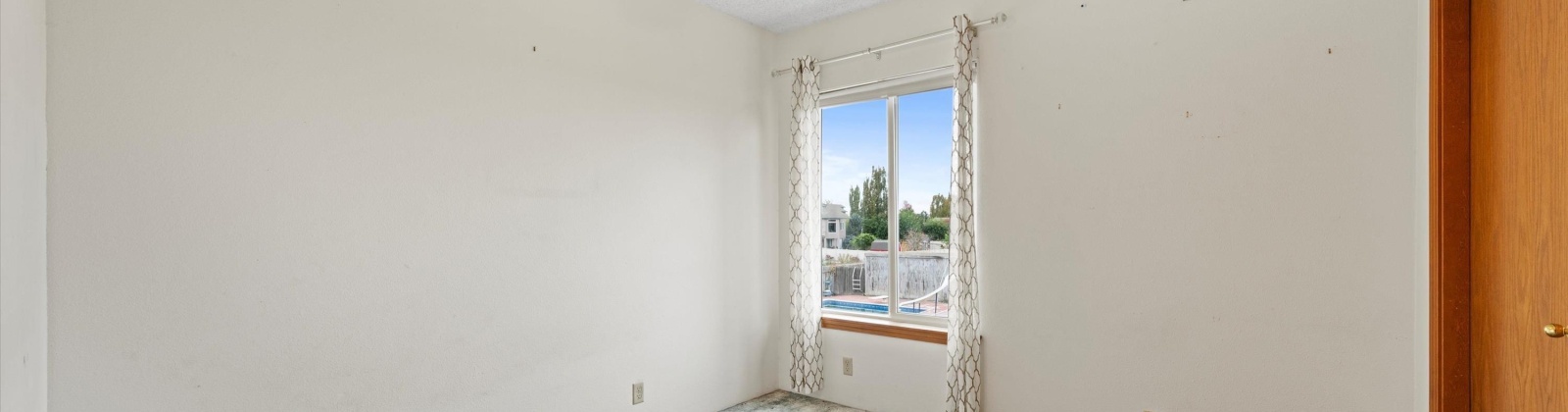 Snake River Dr, Burbank, Washington 99323, 5 Bedrooms Bedrooms, 0 ,4 BathroomsBathrooms,Houses,For Sale,Snake River Dr,0,288558