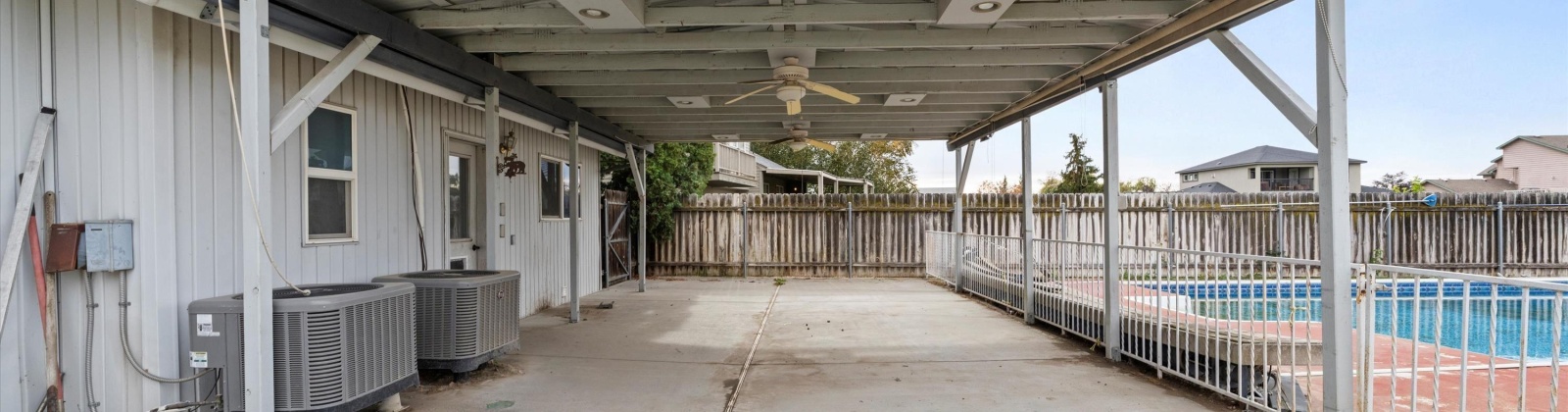 Snake River Dr, Burbank, Washington 99323, 5 Bedrooms Bedrooms, 0 ,4 BathroomsBathrooms,Houses,For Sale,Snake River Dr,0,288558