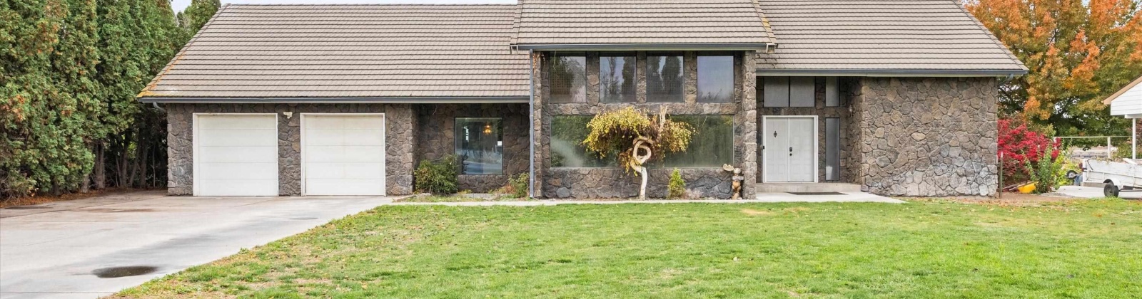 Snake River Dr, Burbank, Washington 99323, 5 Bedrooms Bedrooms, 0 ,4 BathroomsBathrooms,Houses,For Sale,Snake River Dr,0,288558