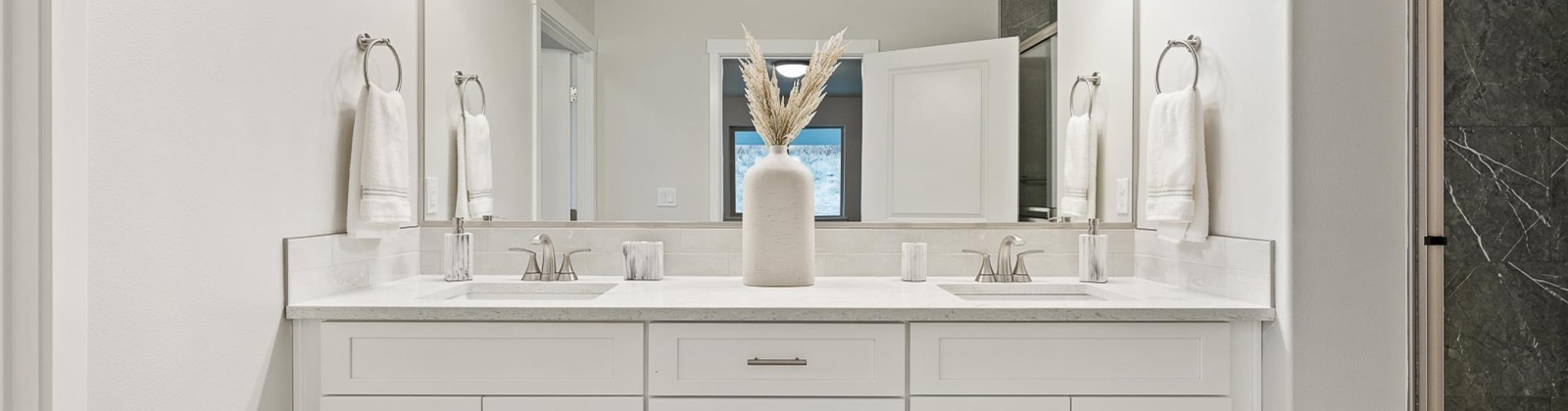 30th Pl, Kennewick, Washington 99338, 4 Bedrooms Bedrooms, 0 ,2 BathroomsBathrooms,Houses,For Sale,30th Pl,0,288552