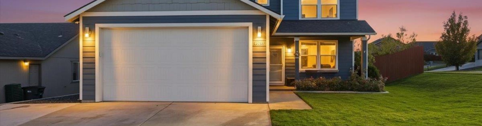 8th Place, Kennewick, Washington 99336, 4 Bedrooms Bedrooms, 0 ,3 BathroomsBathrooms,Houses,For Sale,8th Place,0,288551