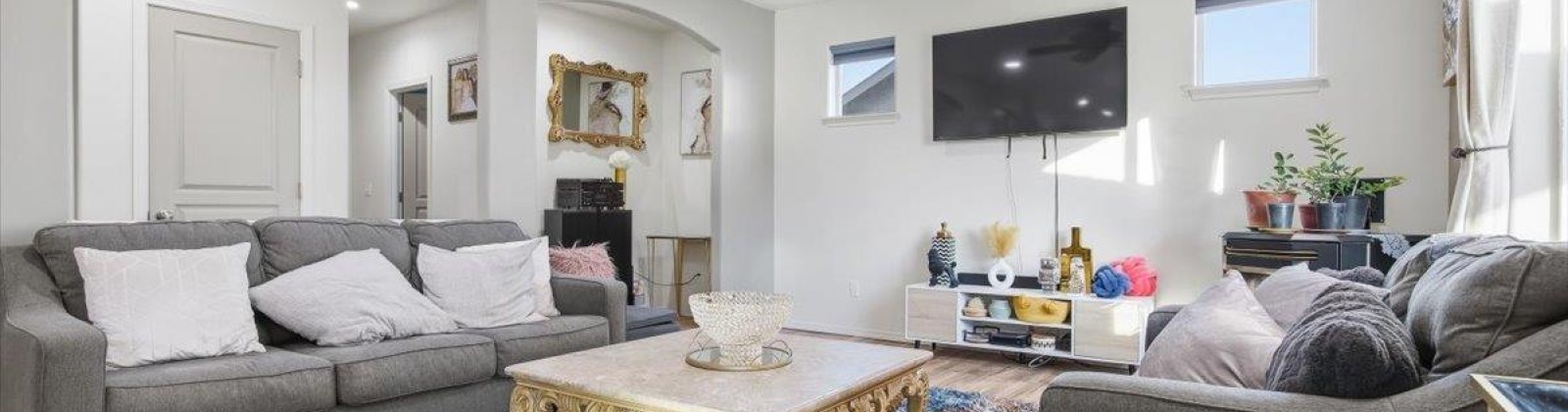 8th Place, Kennewick, Washington 99336, 4 Bedrooms Bedrooms, 0 ,3 BathroomsBathrooms,Houses,For Sale,8th Place,0,288551