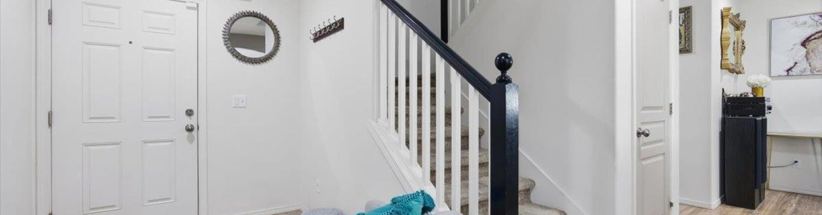 8th Place, Kennewick, Washington 99336, 4 Bedrooms Bedrooms, 0 ,3 BathroomsBathrooms,Houses,For Sale,8th Place,0,288551