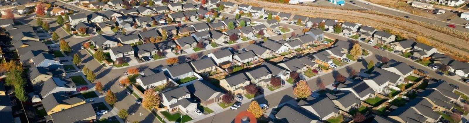 8th Place, Kennewick, Washington 99336, 4 Bedrooms Bedrooms, 0 ,3 BathroomsBathrooms,Houses,For Sale,8th Place,0,288551