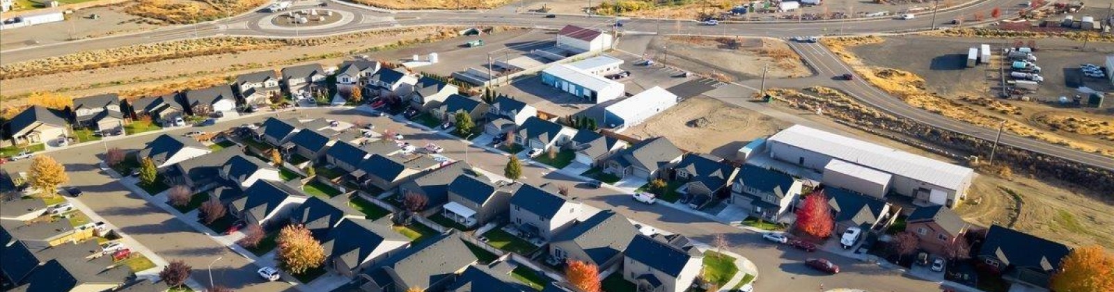 8th Place, Kennewick, Washington 99336, 4 Bedrooms Bedrooms, 0 ,3 BathroomsBathrooms,Houses,For Sale,8th Place,0,288551