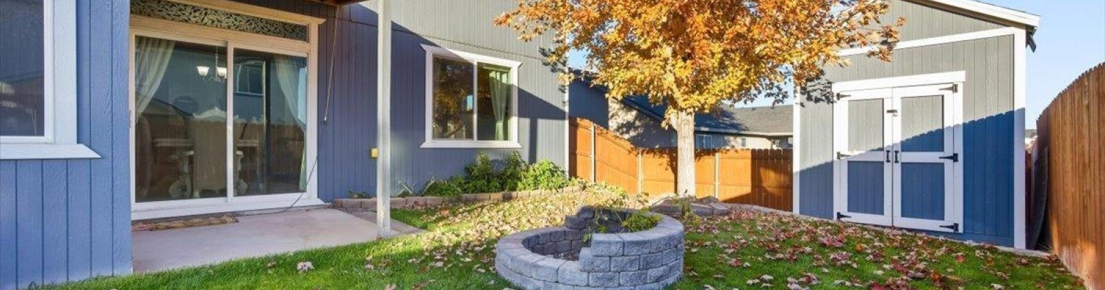 8th Place, Kennewick, Washington 99336, 4 Bedrooms Bedrooms, 0 ,3 BathroomsBathrooms,Houses,For Sale,8th Place,0,288551