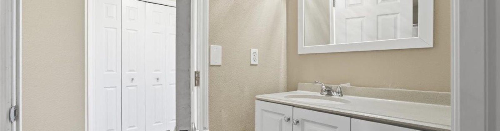 7th Ave, Kennewick, Washington 99336, 3 Bedrooms Bedrooms, 0 ,2 BathroomsBathrooms,Houses,For Sale,7th Ave,0,288547