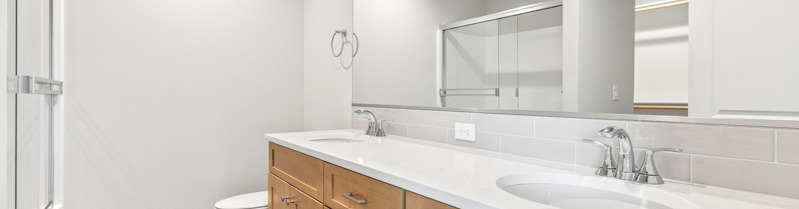 Grapevine Ct, West Richland, Washington 99353, 3 Bedrooms Bedrooms, 0 ,3 BathroomsBathrooms,Condos/townhomes,For Sale,Grapevine Ct,0,288548