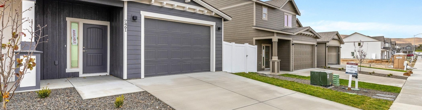 Grapevine Ct, West Richland, Washington 99353, 3 Bedrooms Bedrooms, 0 ,3 BathroomsBathrooms,Condos/townhomes,For Sale,Grapevine Ct,0,288548