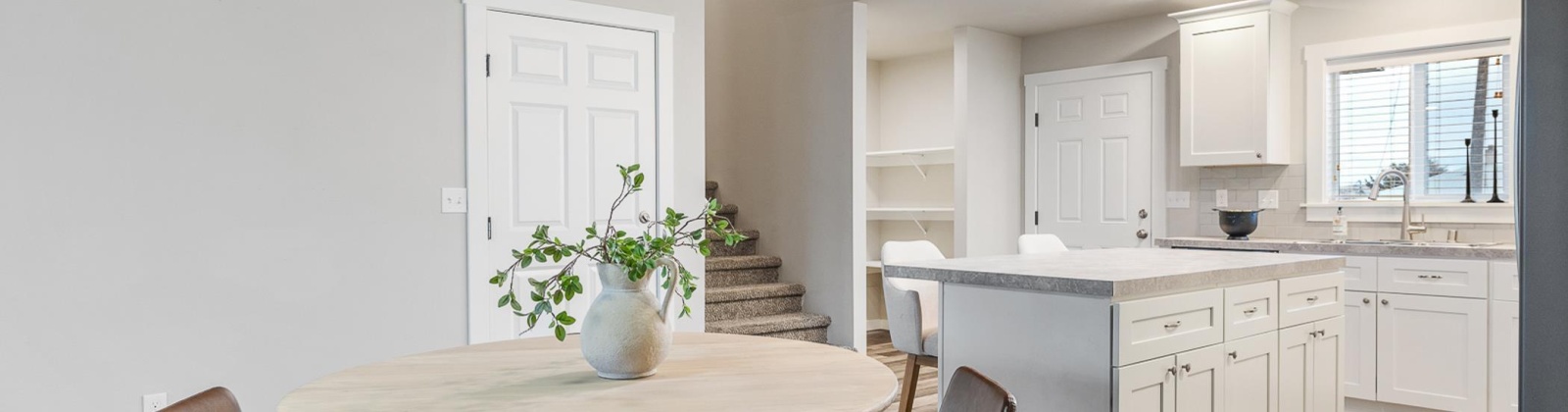 5th St, Connell, Washington 99326, 3 Bedrooms Bedrooms, 0 ,3 BathroomsBathrooms,Condos/townhomes,For Sale,5th St,0,288563