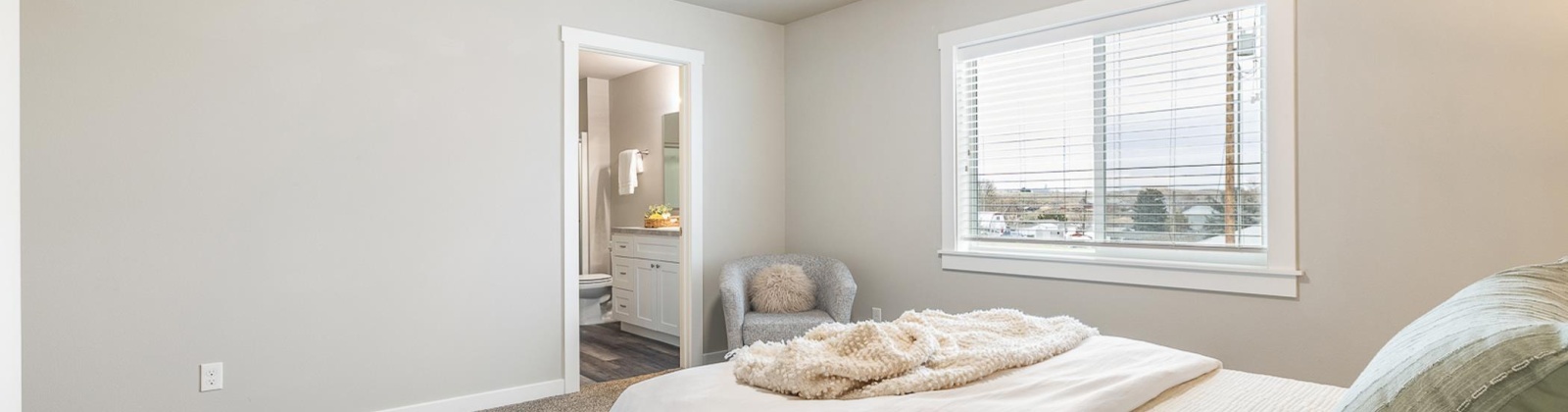 5th St, Connell, Washington 99326, 3 Bedrooms Bedrooms, 0 ,3 BathroomsBathrooms,Condos/townhomes,For Sale,5th St,0,288563