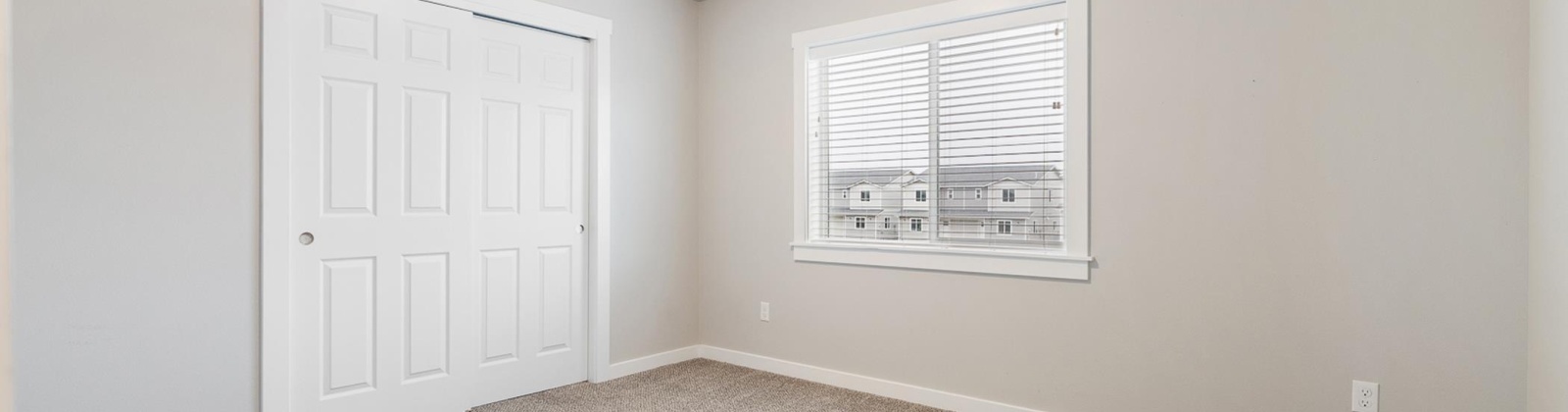 5th St, Connell, Washington 99326, 3 Bedrooms Bedrooms, 0 ,3 BathroomsBathrooms,Condos/townhomes,For Sale,5th St,0,288563