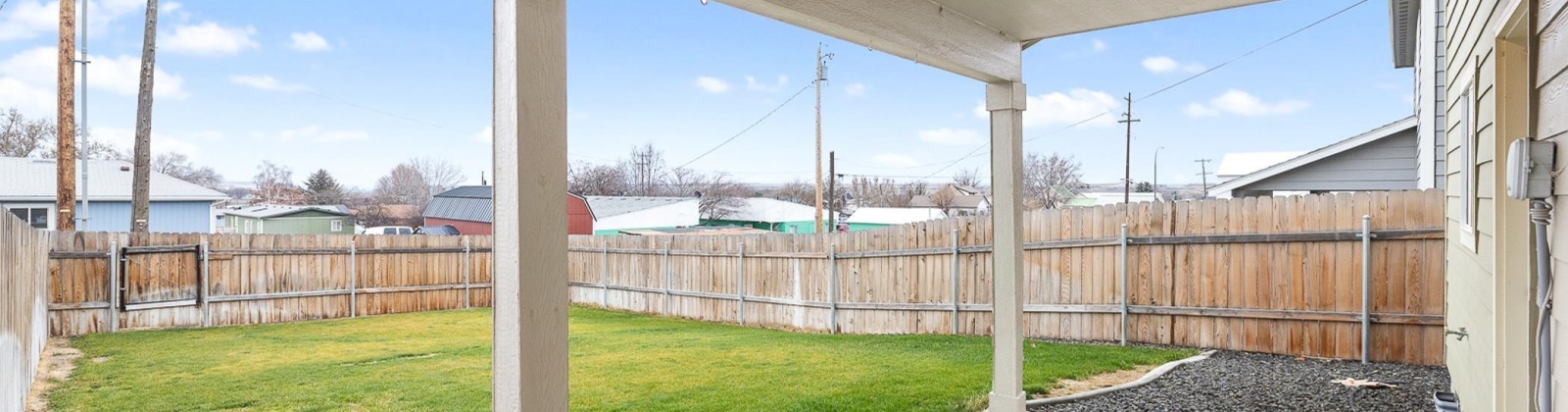 5th St, Connell, Washington 99326, 3 Bedrooms Bedrooms, 0 ,3 BathroomsBathrooms,Condos/townhomes,For Sale,5th St,0,288563