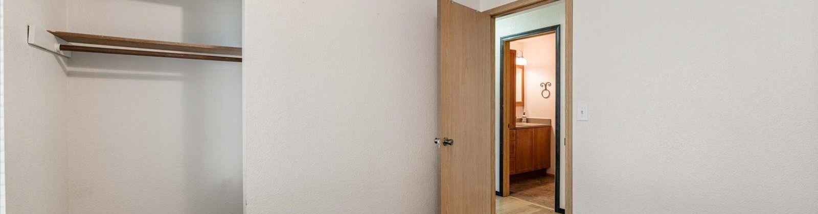 Meadow View Drive, Pasco, Washington 99301, 4 Bedrooms Bedrooms, 0 ,2 BathroomsBathrooms,Houses,For Sale,Meadow View Drive,0,288565