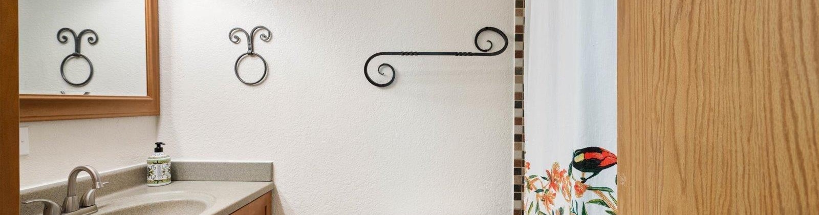 Meadow View Drive, Pasco, Washington 99301, 4 Bedrooms Bedrooms, 0 ,2 BathroomsBathrooms,Houses,For Sale,Meadow View Drive,0,288565