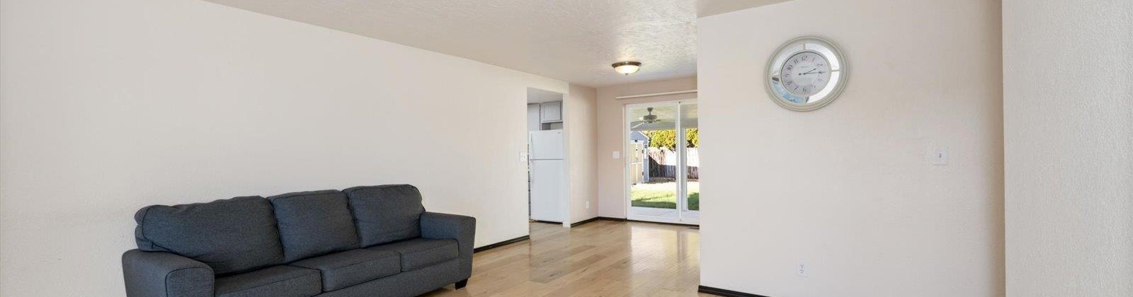 Meadow View Drive, Pasco, Washington 99301, 4 Bedrooms Bedrooms, 0 ,2 BathroomsBathrooms,Houses,For Sale,Meadow View Drive,0,288565