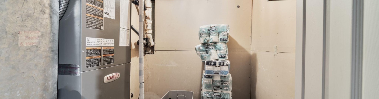 Volland Street, Kennewick, Washington 99336, 3 Bedrooms Bedrooms, 0 ,1 BathroomBathrooms,Houses,For Sale,Volland Street,0,288566