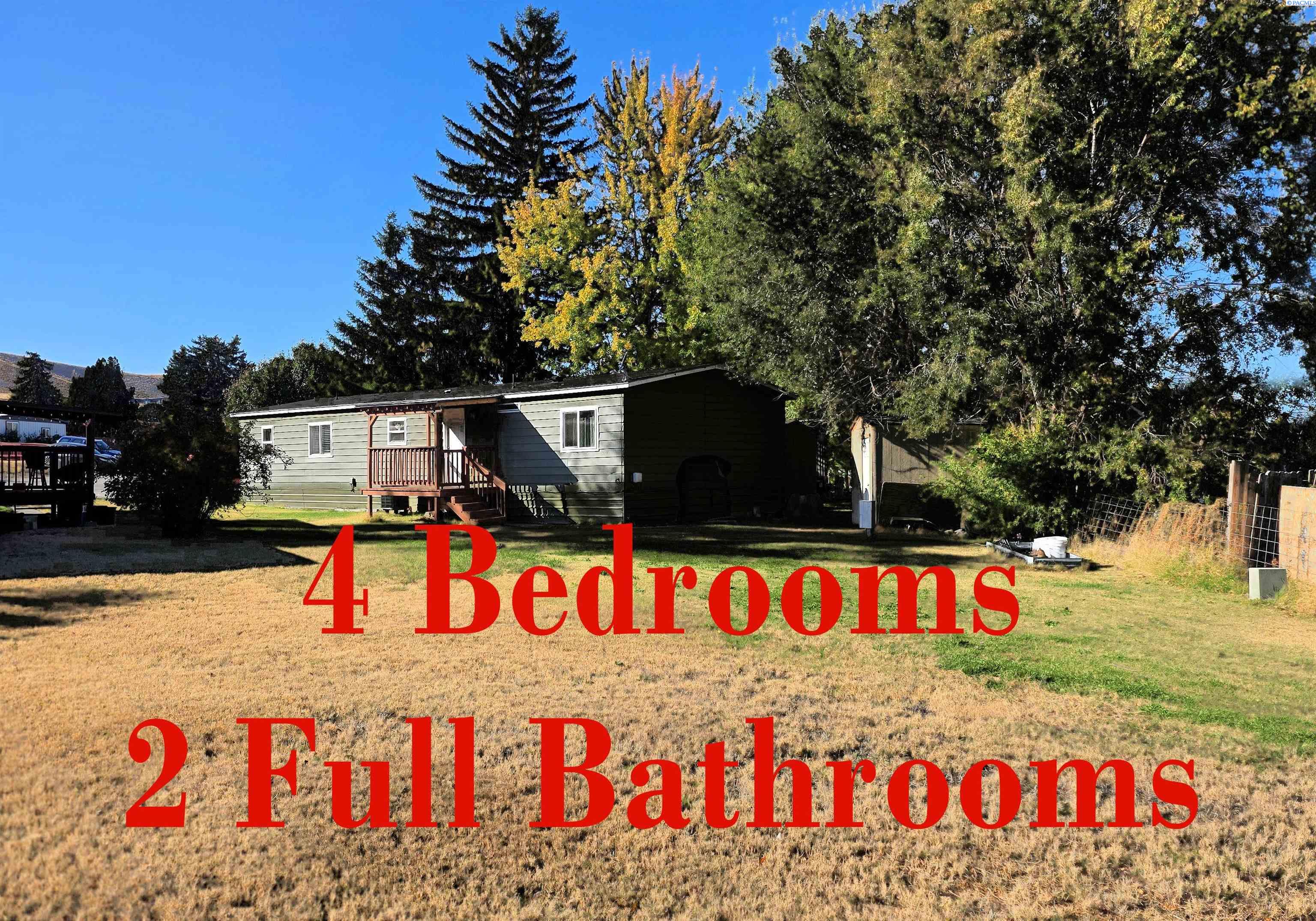 1724 W. 45th Ave., Kennewick, Washington 99337-0000, 4 Bedrooms Bedrooms, 0 ,2 BathroomsBathrooms,Manufactured Homes,For Sale,1724 W. 45th Ave.,0,288562