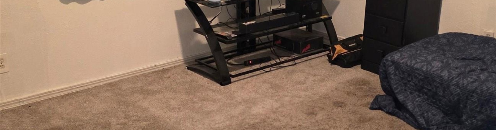 1724 W. 45th Ave., Kennewick, Washington 99337-0000, 4 Bedrooms Bedrooms, 0 ,2 BathroomsBathrooms,Manufactured Homes,For Sale,1724 W. 45th Ave.,0,288562