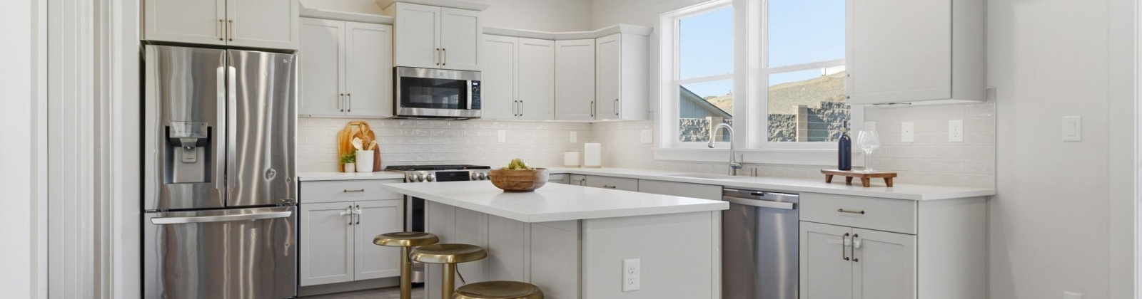 27th Ave, Kennewick, Washington 99338, 5 Bedrooms Bedrooms, 0 ,3 BathroomsBathrooms,Houses,For Sale,27th Ave,0,288561