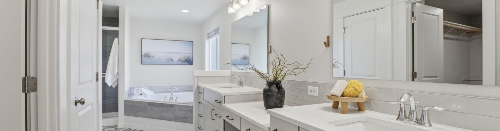 27th Ave, Kennewick, Washington 99338, 5 Bedrooms Bedrooms, 0 ,3 BathroomsBathrooms,Houses,For Sale,27th Ave,0,288561