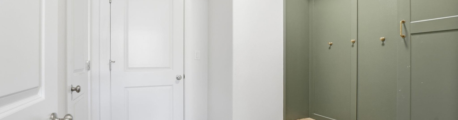 27th Ave, Kennewick, Washington 99338, 5 Bedrooms Bedrooms, 0 ,3 BathroomsBathrooms,Houses,For Sale,27th Ave,0,288561