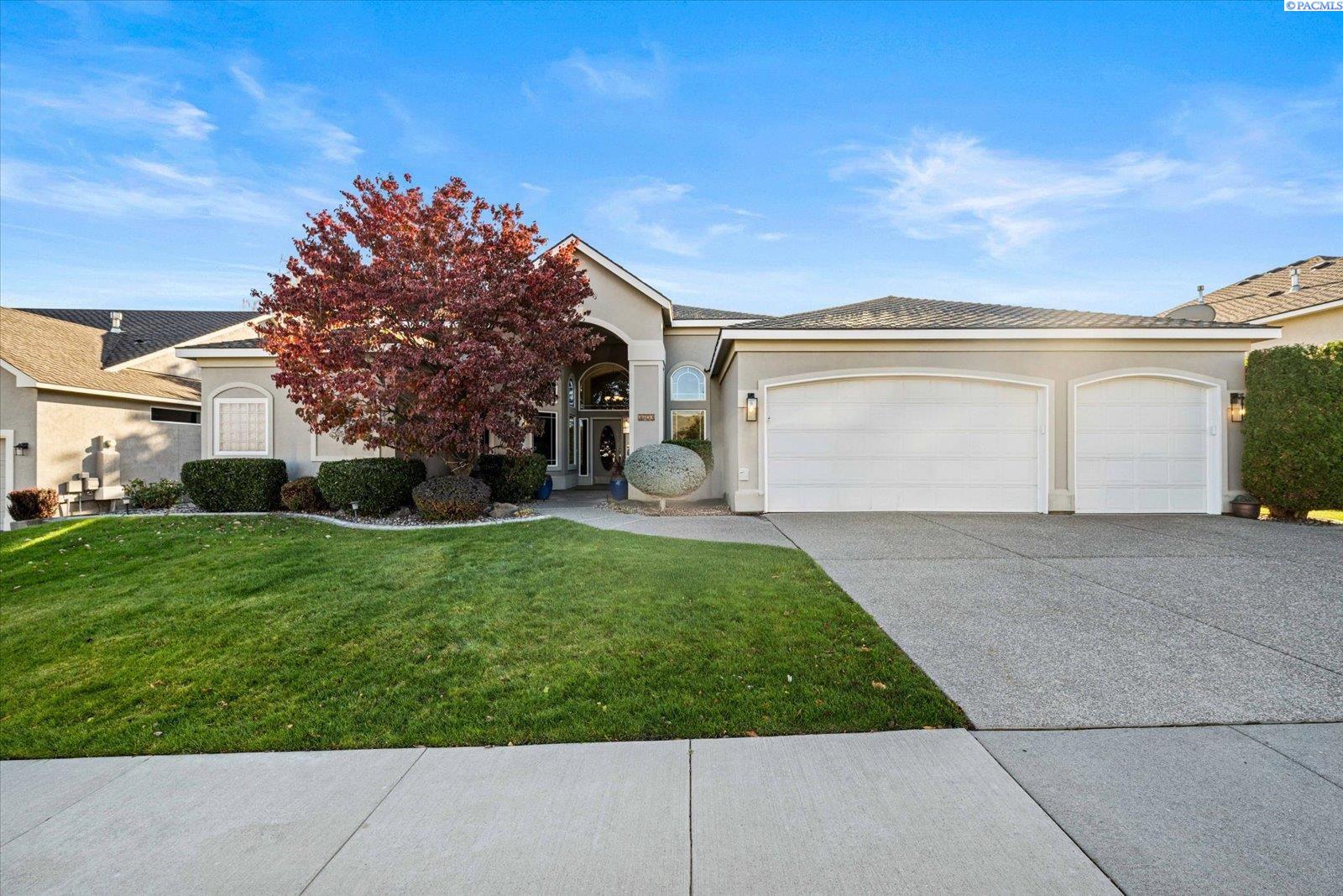 Keller St, Kennewick, Washington 99337, 3 Bedrooms Bedrooms, 0 ,3 BathroomsBathrooms,Houses,For Sale,Keller St,0,288577