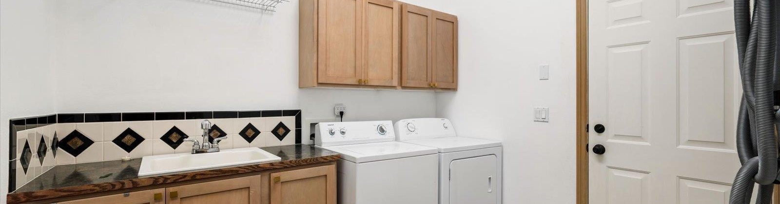 Keller St, Kennewick, Washington 99337, 3 Bedrooms Bedrooms, 0 ,3 BathroomsBathrooms,Houses,For Sale,Keller St,0,288577