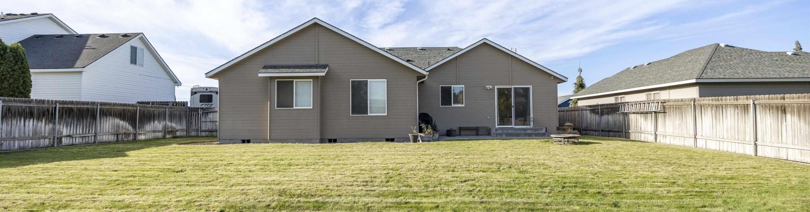 Lyle Street, Kennewick, Washington 99337, 3 Bedrooms Bedrooms, 0 ,2 BathroomsBathrooms,Houses,For Sale,Lyle Street,0,288575